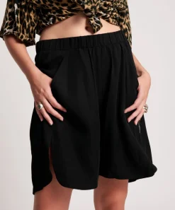 Bottoms|ONE TEASPOON Black La Ruby Shorts